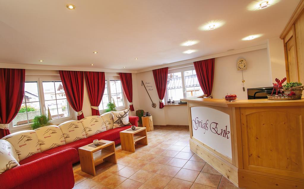 Hotel Garni Chasa Sulai ايشجل المظهر الخارجي الصورة